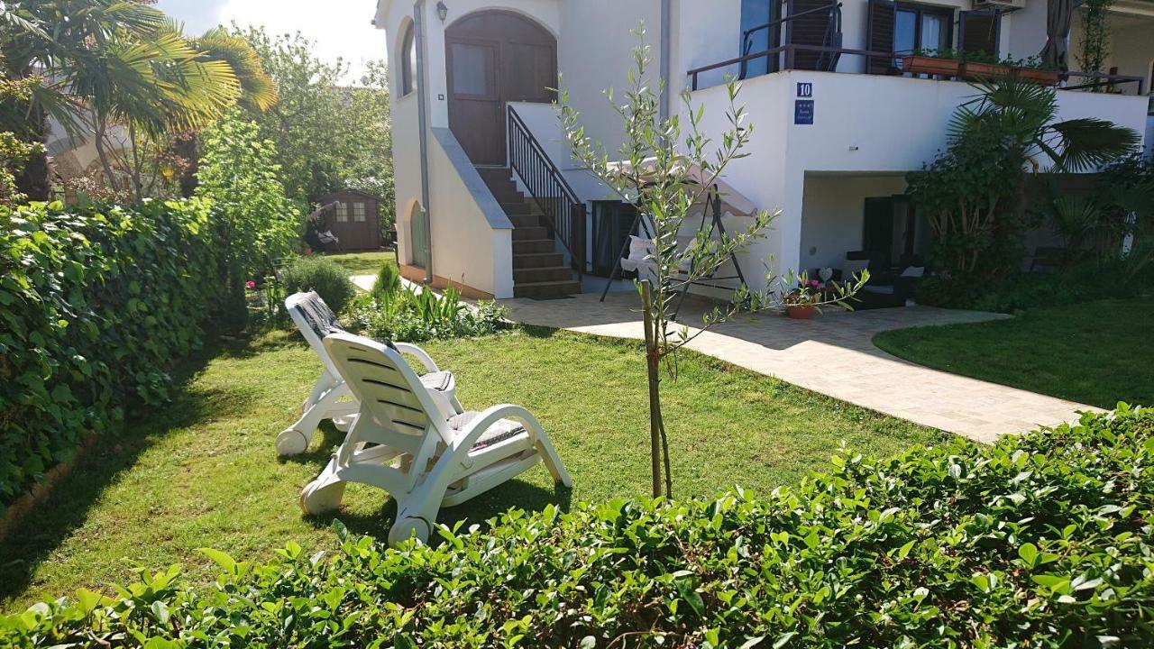 Apartment Devcic Porec Exterior photo